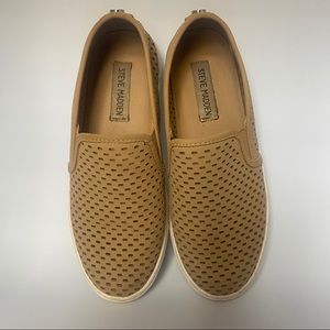 Steve Madden slip on sneakers